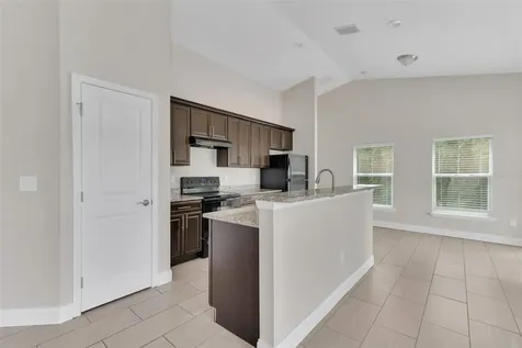 2911 Harper Street Deltona FL 32738