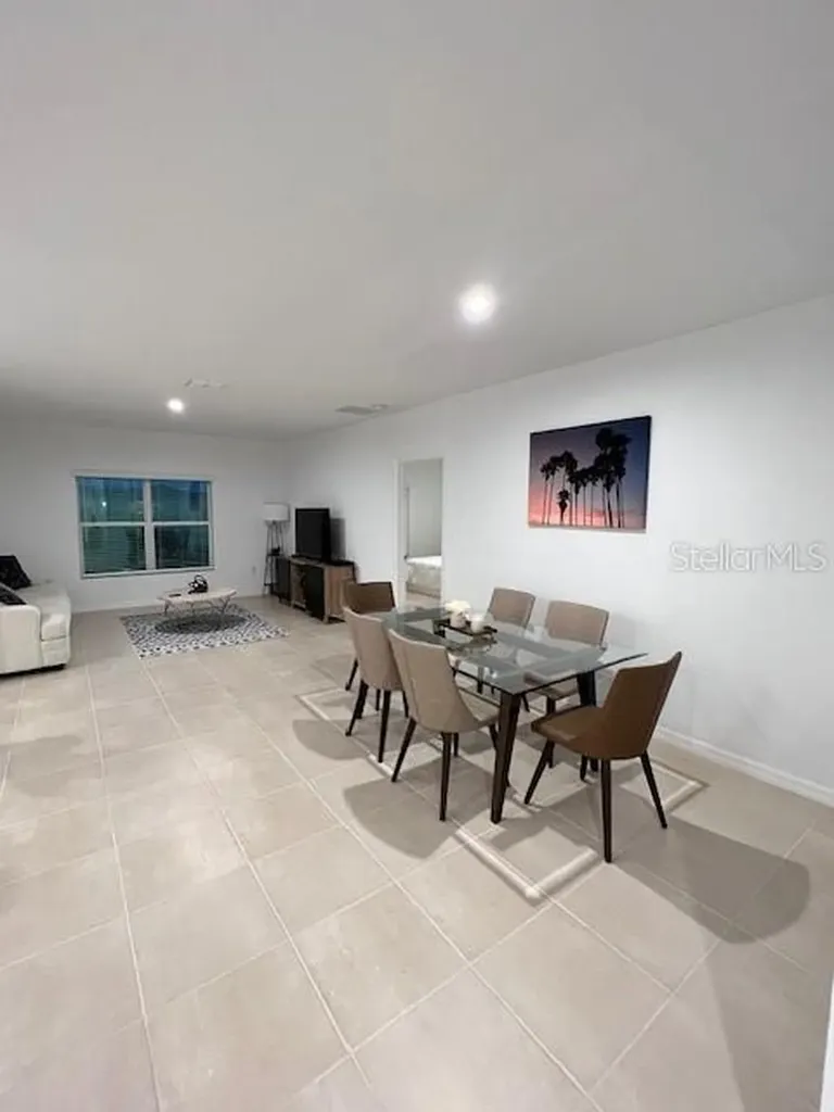 200 Aquamarine Lane Kissimmee FL 34758