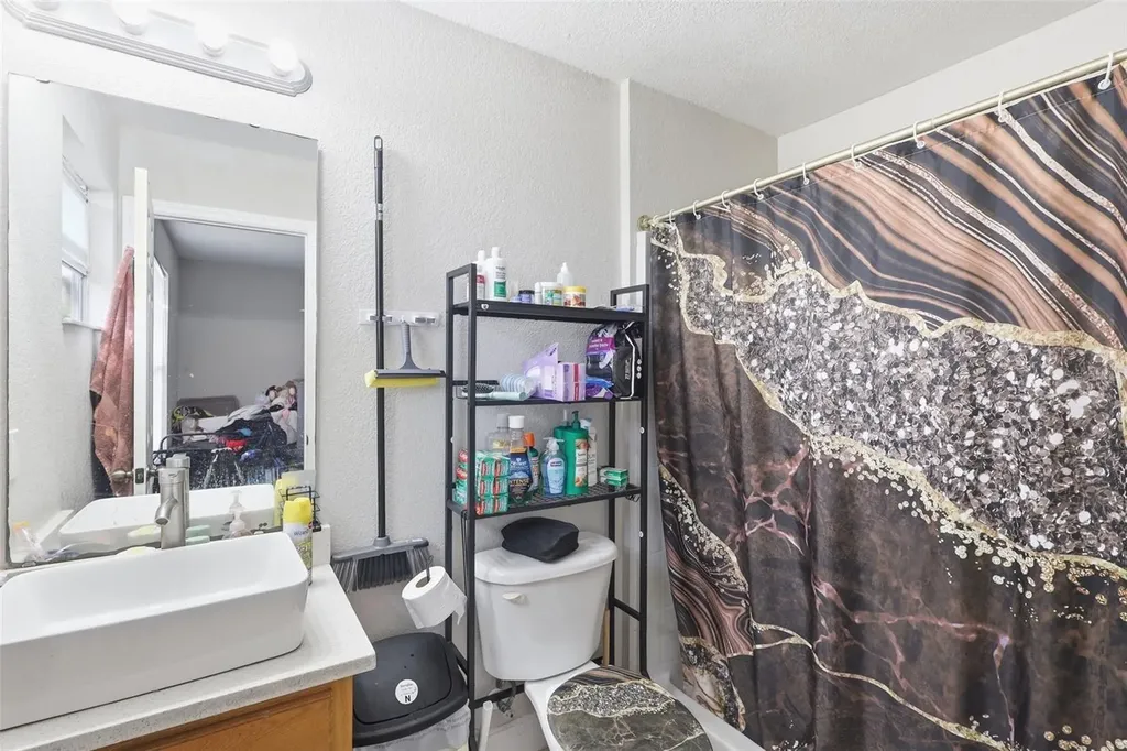 145 & 147 Rebecca Drive NE Winter Haven FL 33881