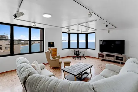 2 Washington Street San Juan PR 00907
