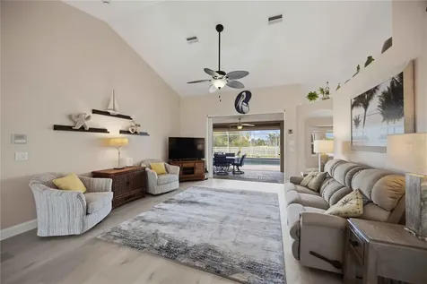7245 N Plum Tree Punta Gorda FL 33955