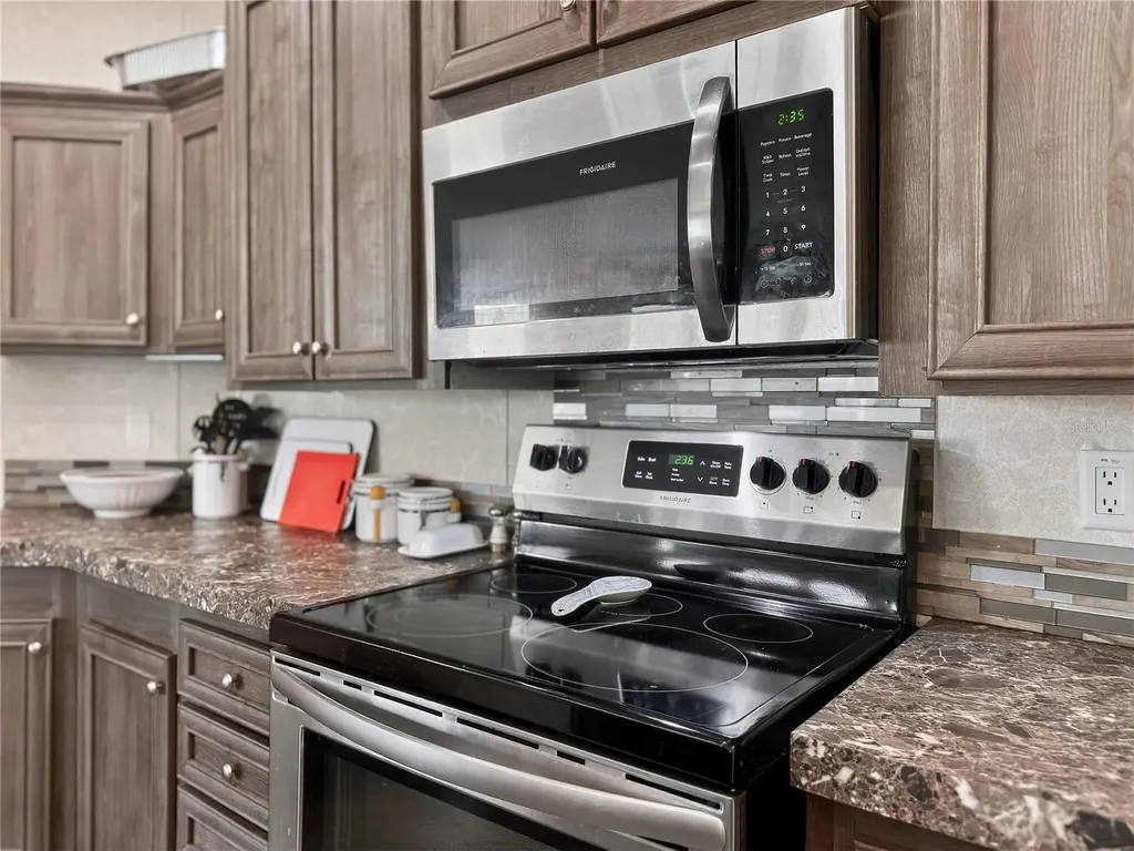 9925 Scepter Avenue Brooksville FL 34613