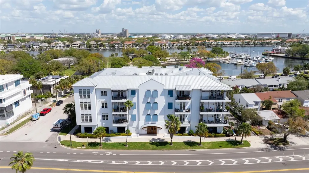 91 Davis Boulevard Tampa FL 33606