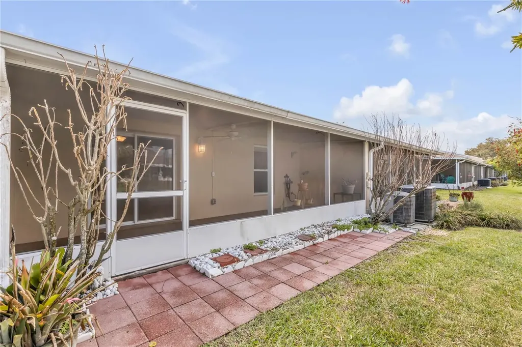 2286 Hawks Cove Circle New Smyrna Beach FL 32168