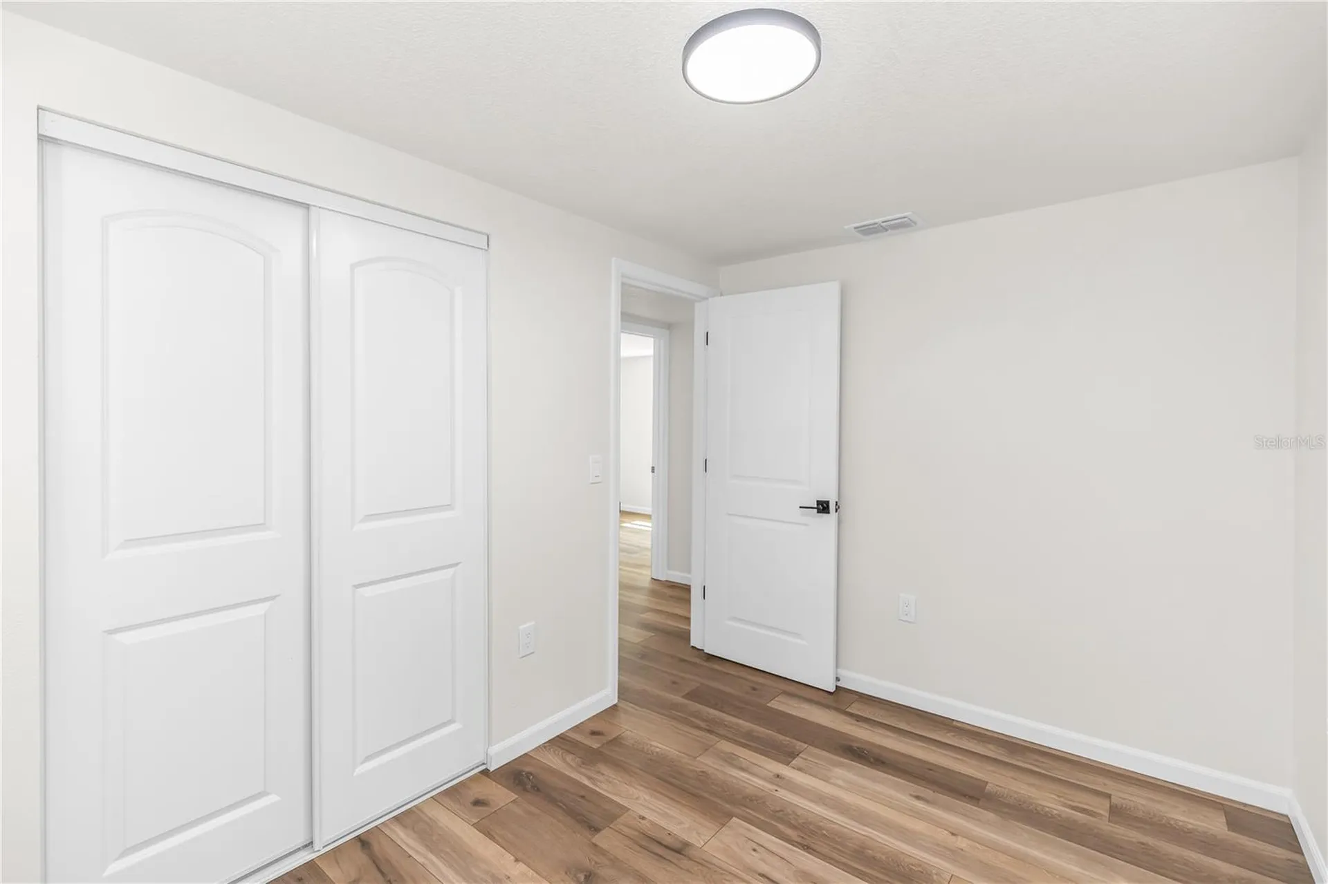18514 Seaford Avenue Orlando FL 32820