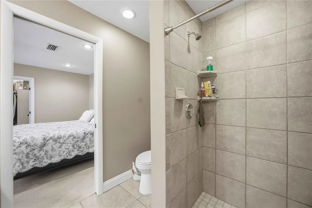 16031 Winburn Drive S Sarasota FL 34240