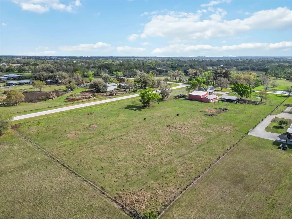 16031 Winburn Drive S Sarasota FL 34240