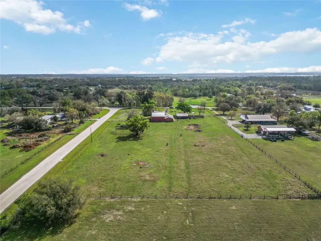 16031 Winburn Drive S Sarasota FL 34240