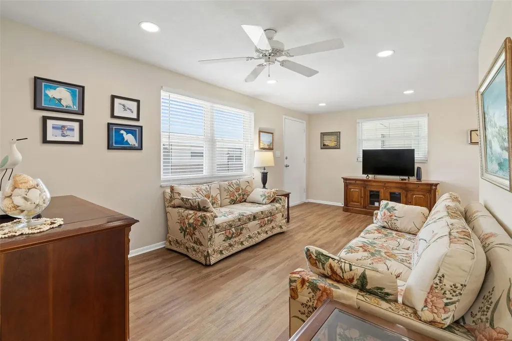 12400 Park Boulevard Seminole FL 33772