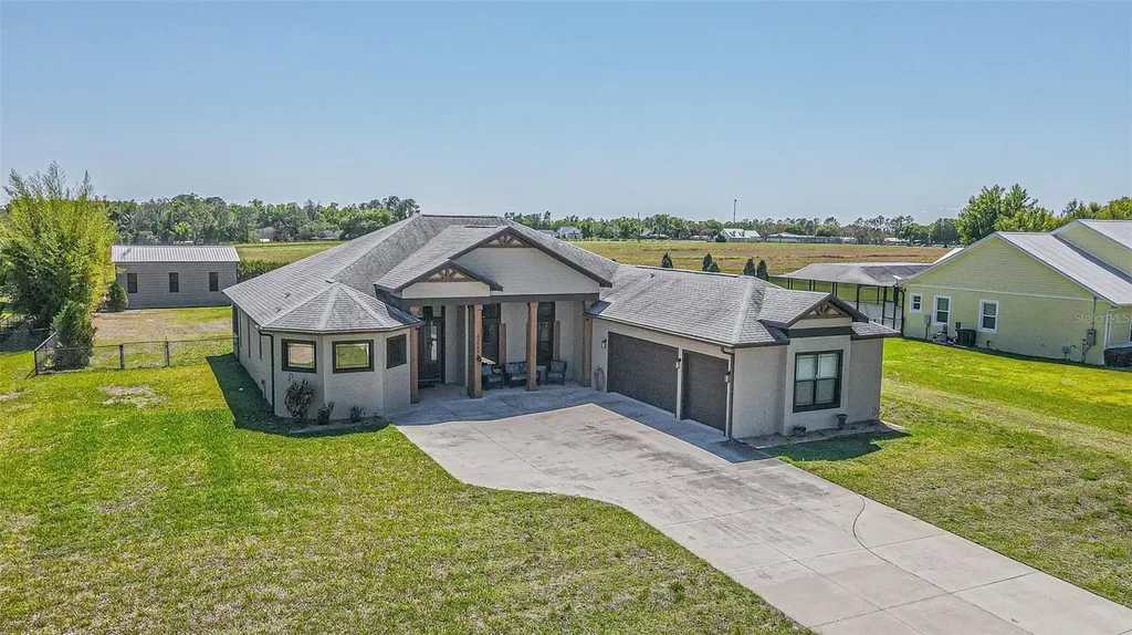 32646 Wesley Way Dade City FL 33525