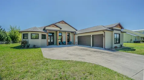 32646 Wesley Way Dade City FL 33525