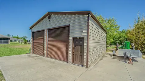 32646 Wesley Way Dade City FL 33525