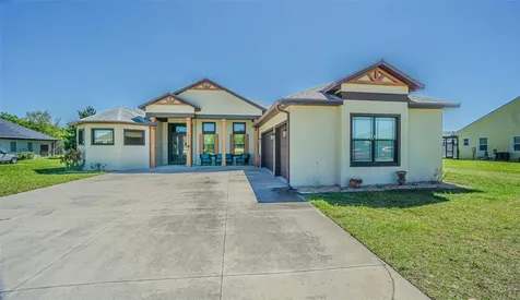 32646 Wesley Way Dade City FL 33525
