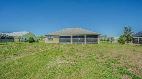 32646 Wesley Way Dade City FL 33525