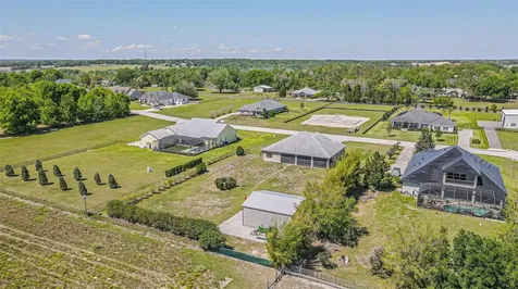 32646 Wesley Way Dade City FL 33525