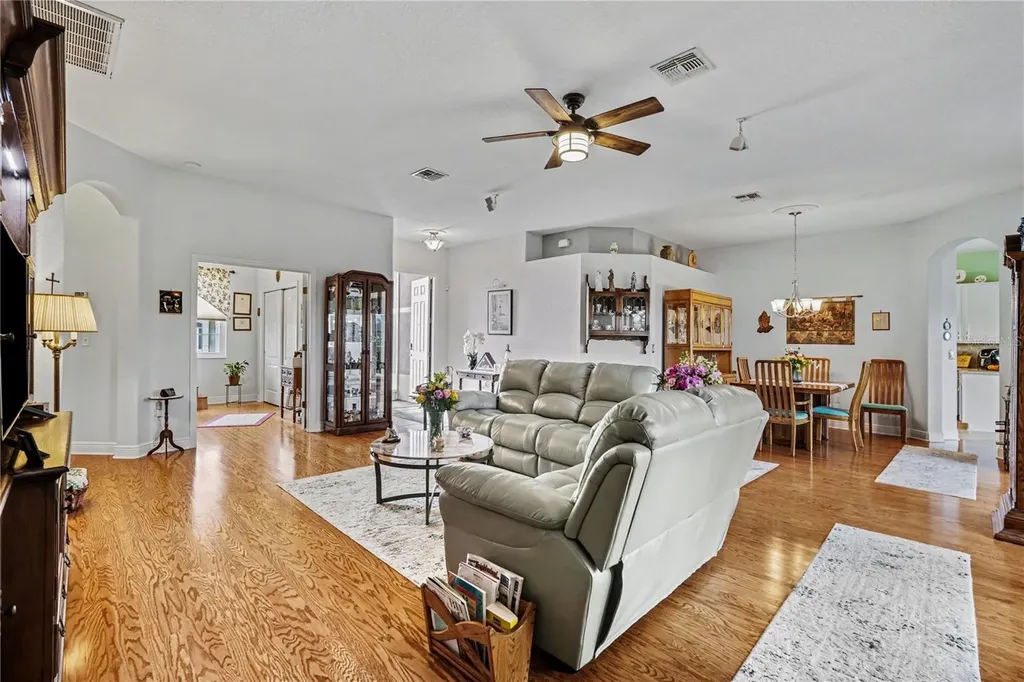 10412 Old Tampa Bay Drive San Antonio FL 33576