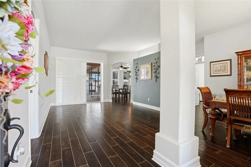 10555 Shady Oak Lane Seminole FL 33777