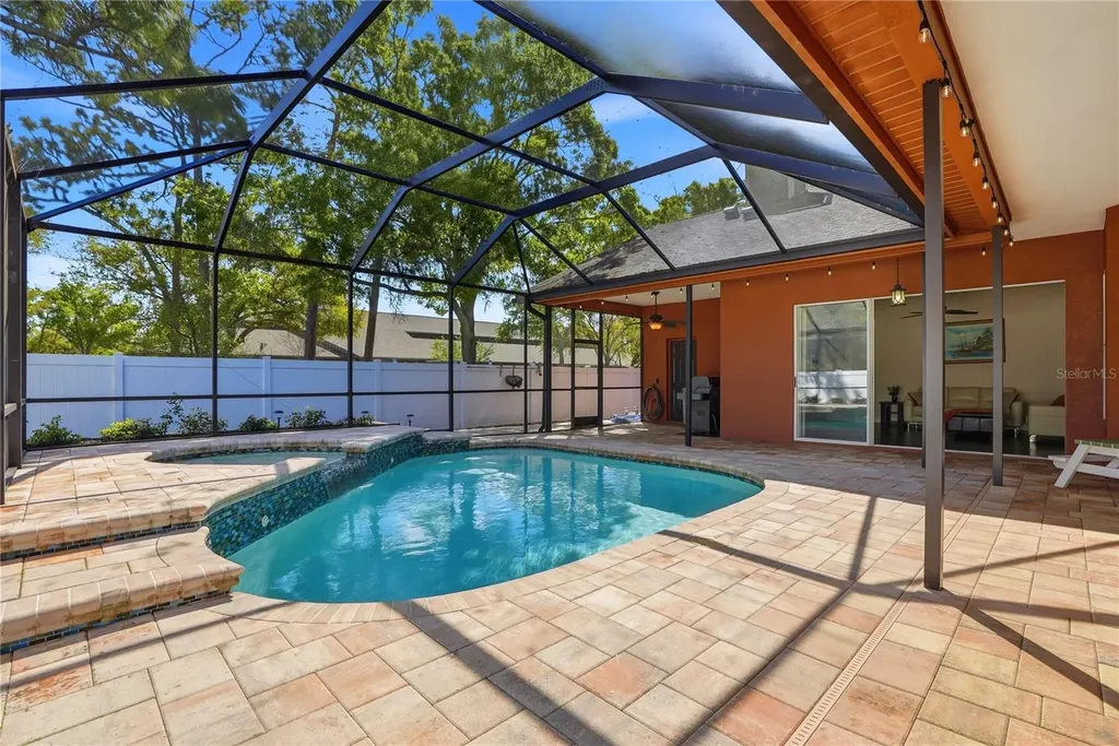 10555 Shady Oak Lane Seminole FL 33777