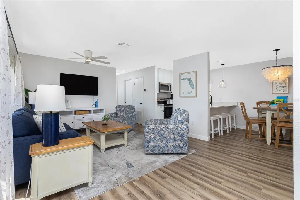 2375 N Beach Road Englewood FL 34223