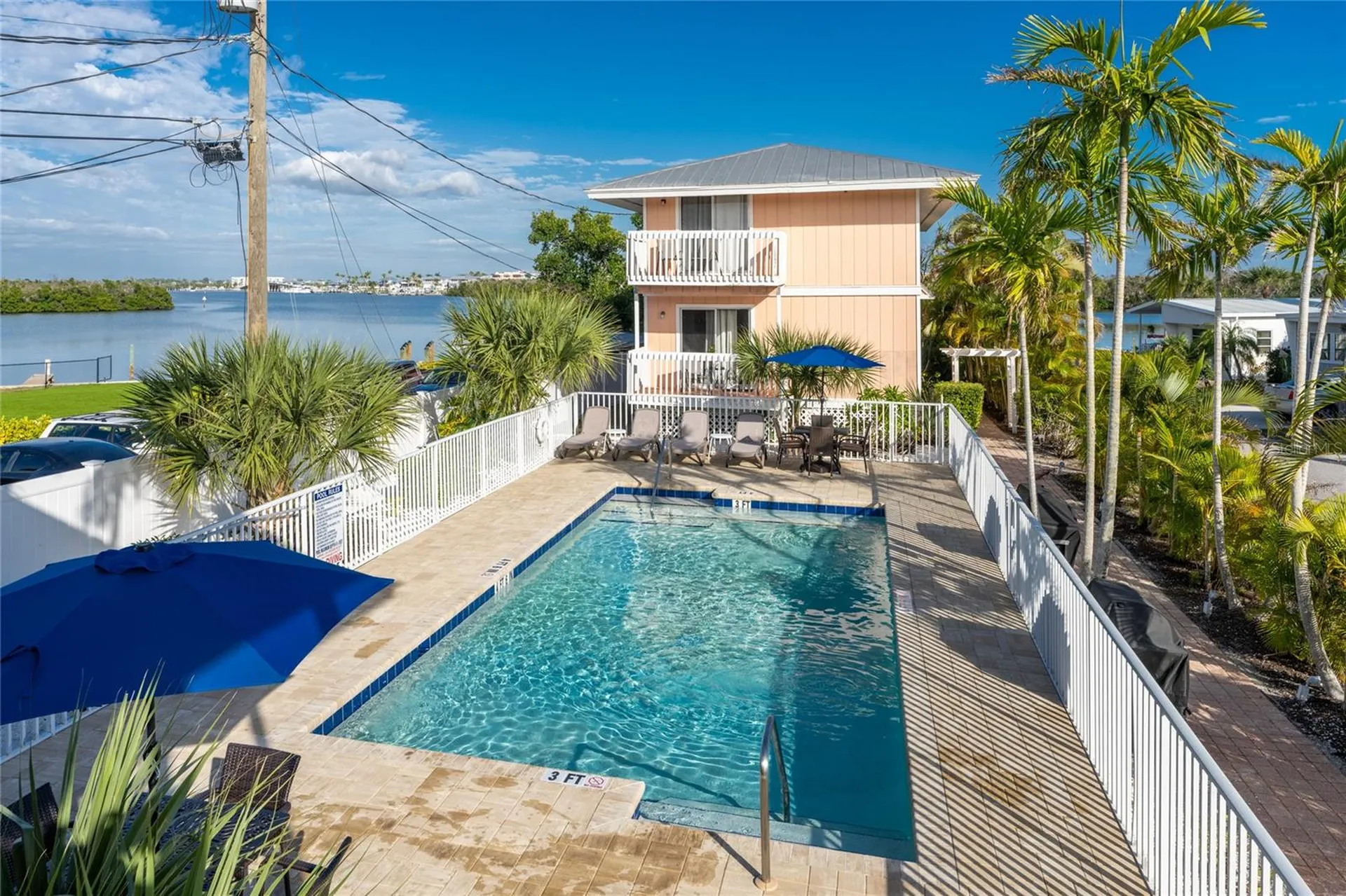 2375 N Beach Road Englewood FL 34223