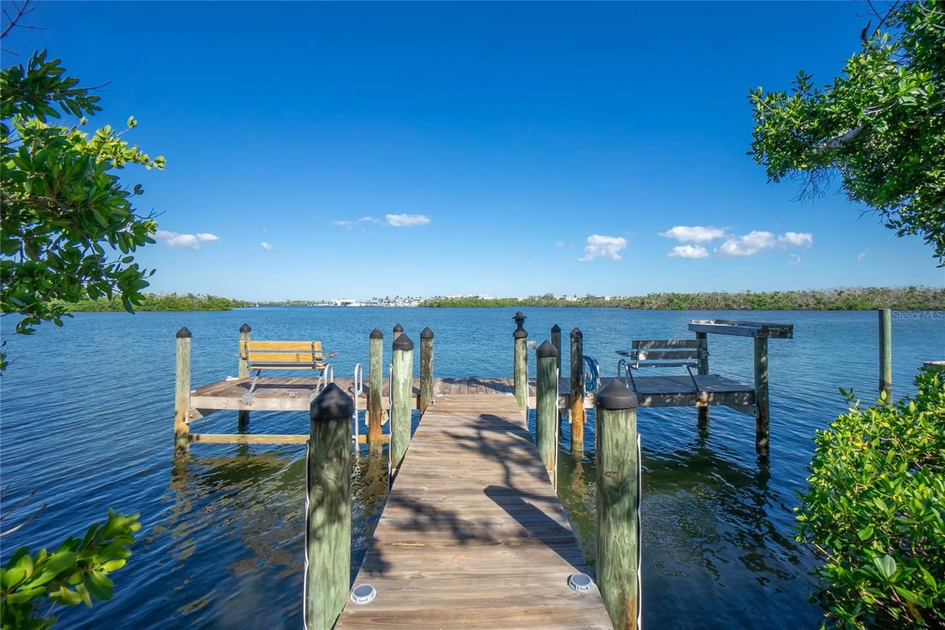2375 N Beach Road Englewood FL 34223