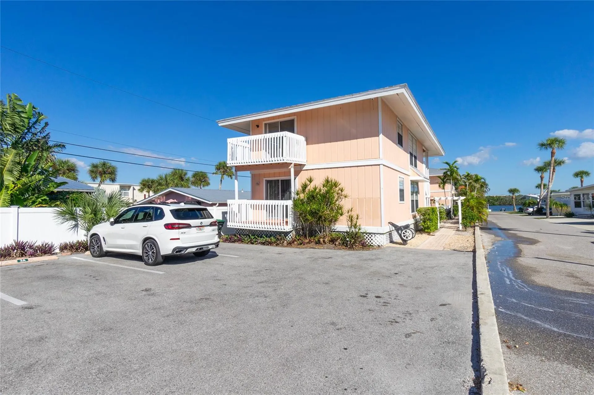 2375 N Beach Road Englewood FL 34223