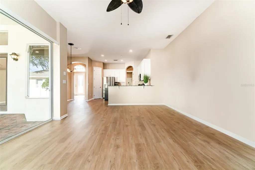6220 Hedgesparrows Lane Sanford FL 32771