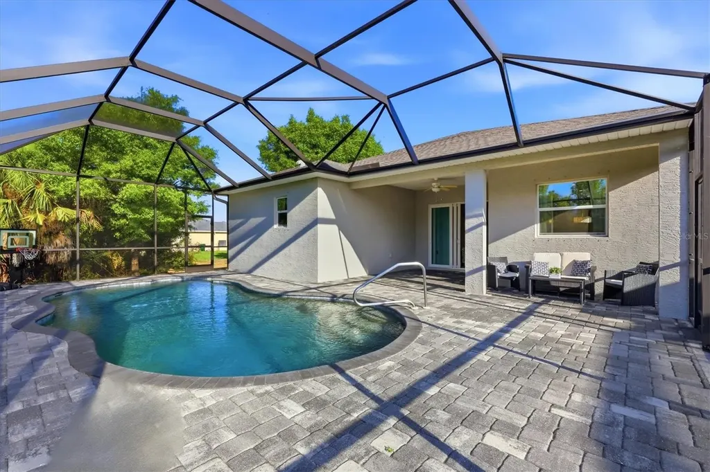 423 Albatross Road Rotonda West FL 33947