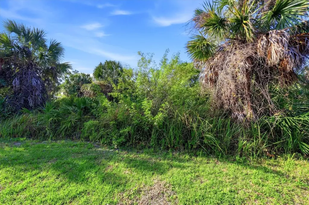 423 Albatross Road Rotonda West FL 33947