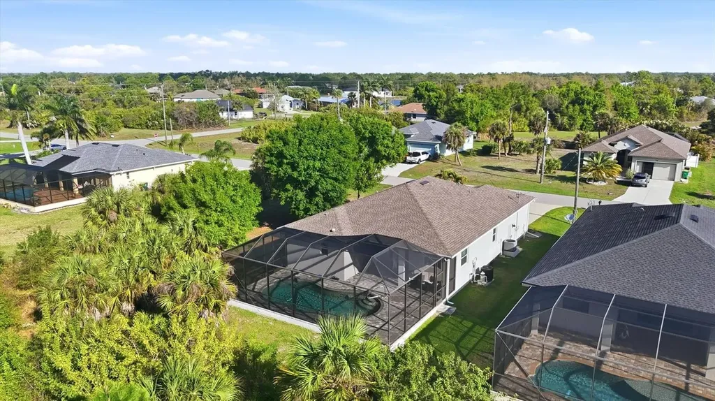 423 Albatross Road Rotonda West FL 33947