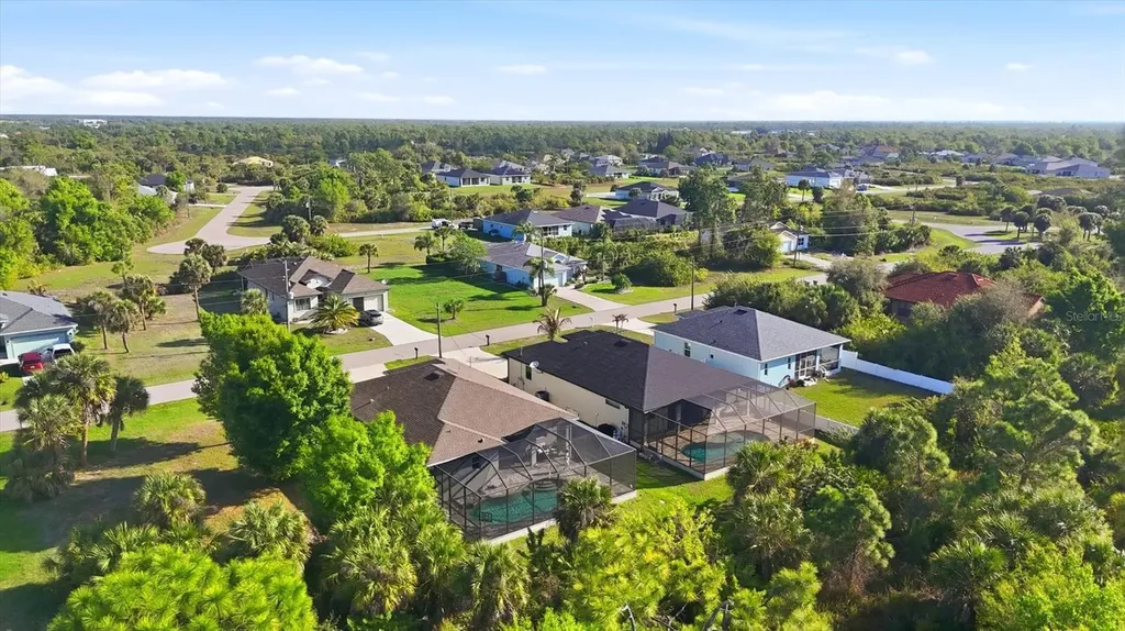 423 Albatross Road Rotonda West FL 33947