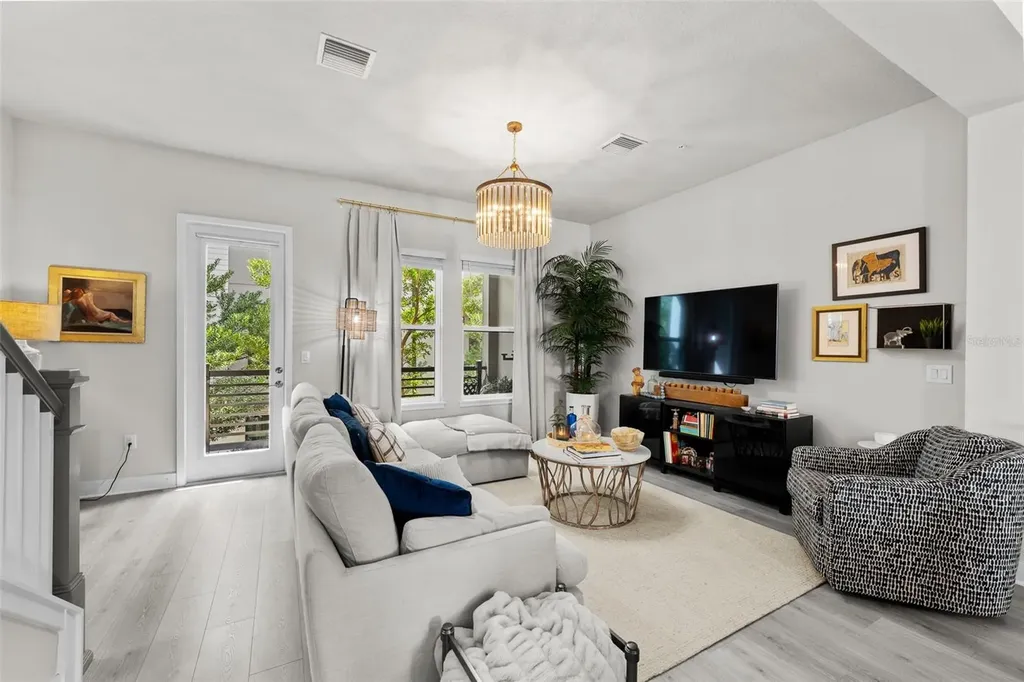 2511 N Grady Avenue Tampa FL 33607