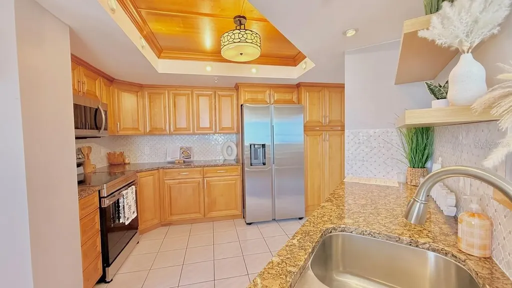 5940 Pelican Bay Plaza S Gulfport FL 33707