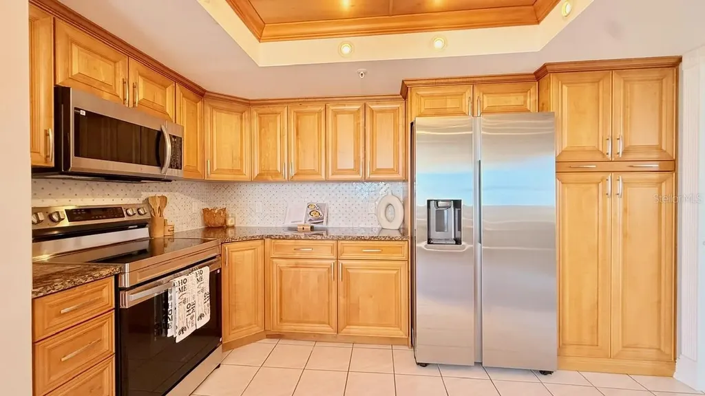 5940 Pelican Bay Plaza S Gulfport FL 33707