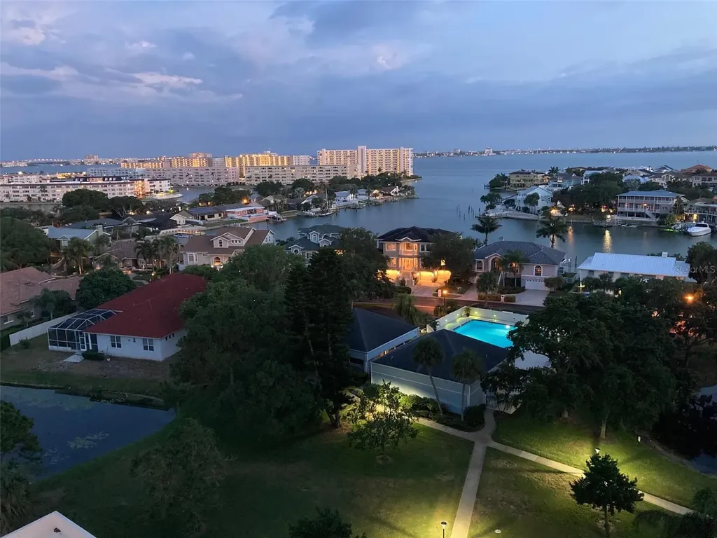 5940 Pelican Bay Plaza S Gulfport FL 33707