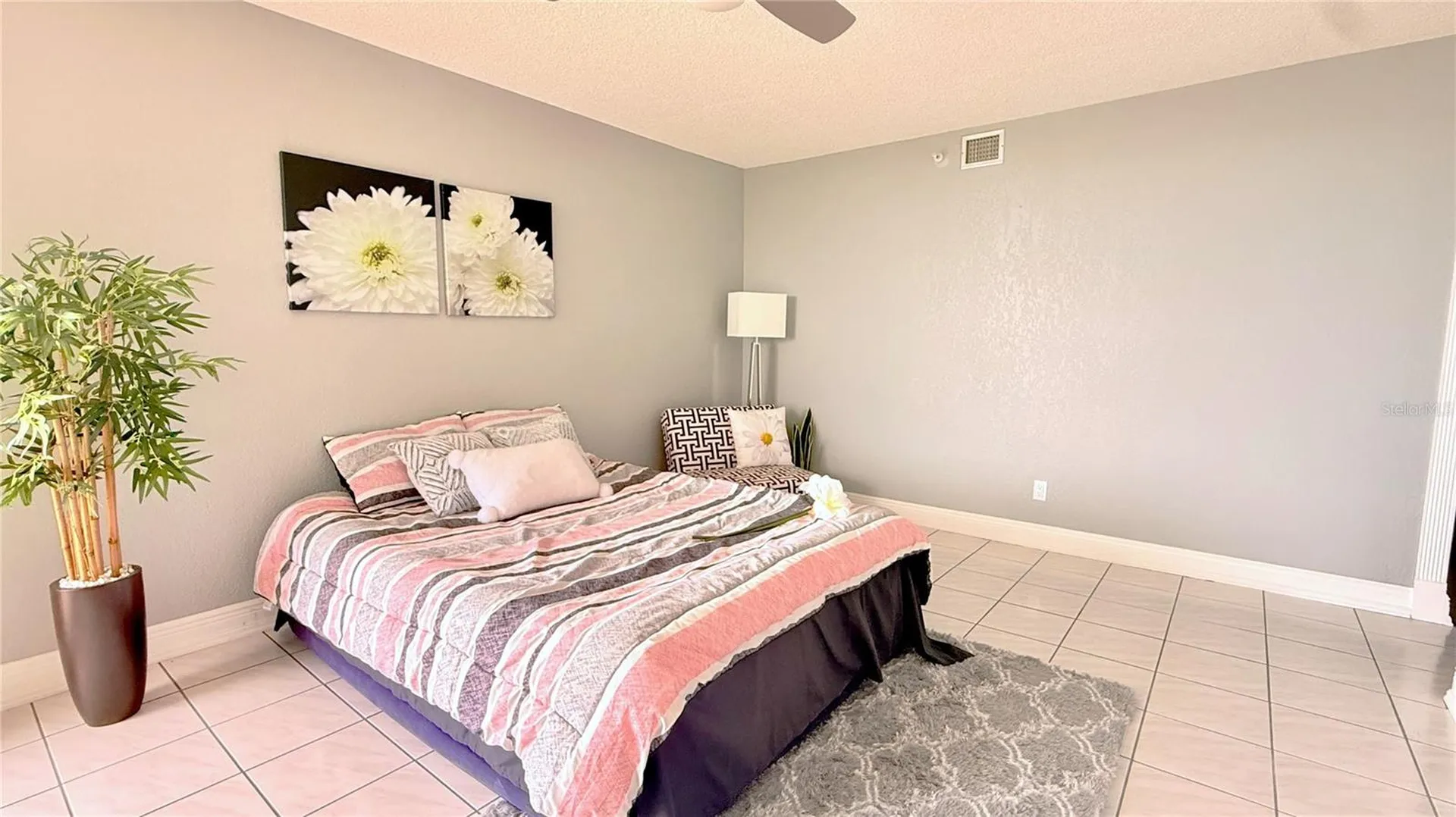 5940 Pelican Bay Plaza S Gulfport FL 33707