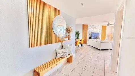 5940 Pelican Bay Plaza S Gulfport FL 33707