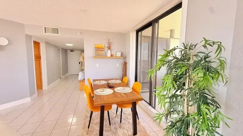 5940 Pelican Bay Plaza S Gulfport FL 33707