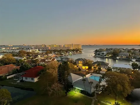 5940 Pelican Bay Plaza S Gulfport FL 33707