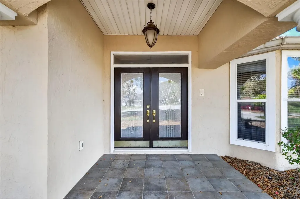 39125 Tacoma Drive Lady Lake FL 32159