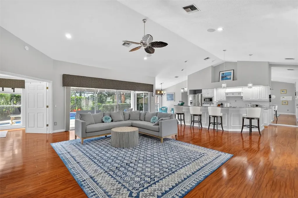 39125 Tacoma Drive Lady Lake FL 32159