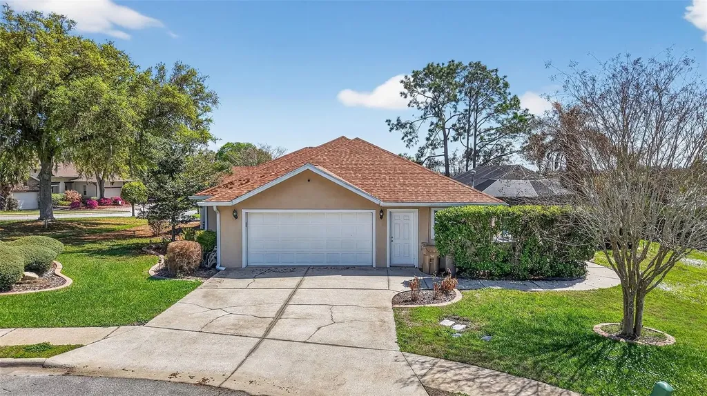 39125 Tacoma Drive Lady Lake FL 32159