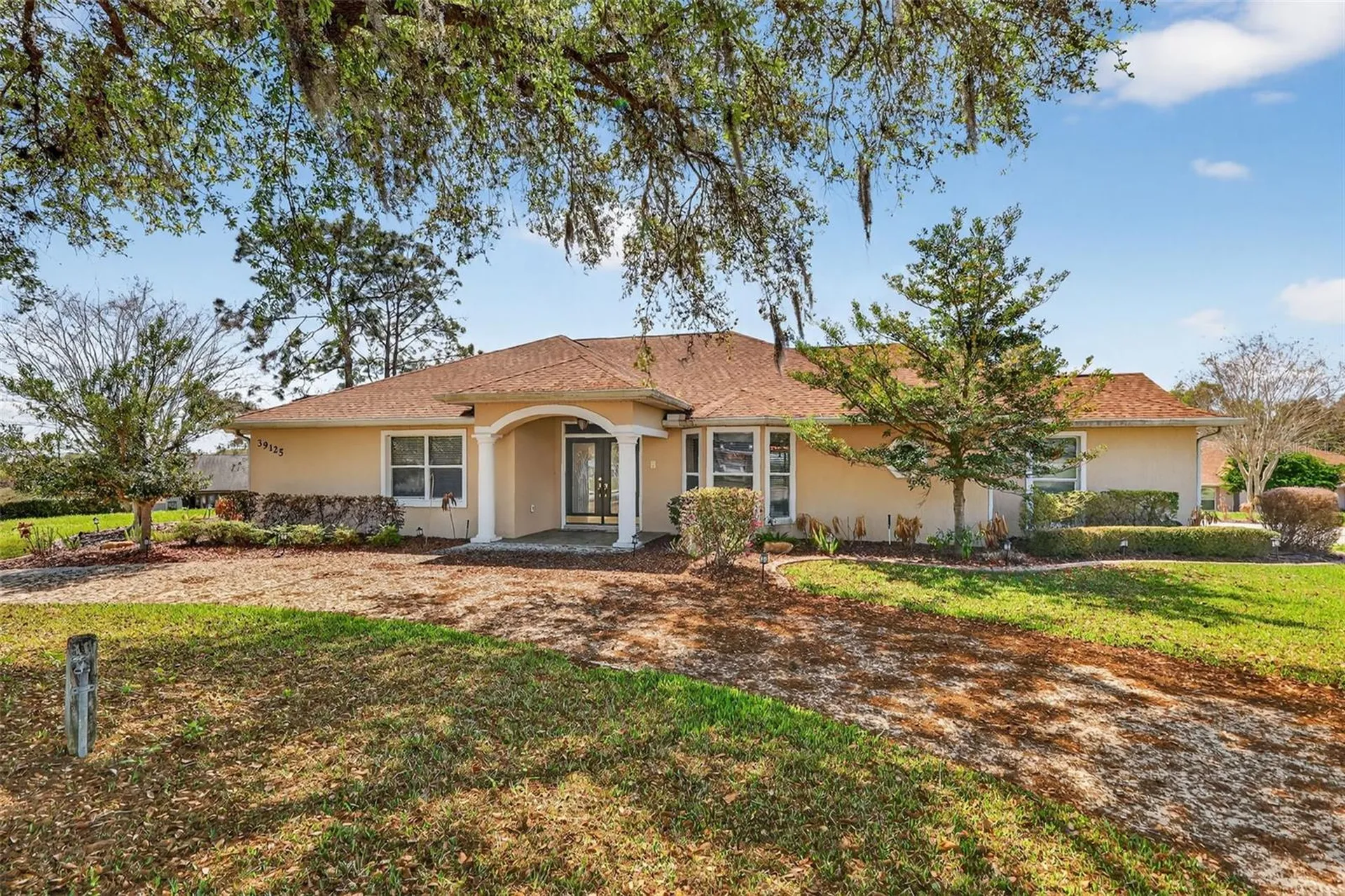 39125 Tacoma Drive Lady Lake FL 32159