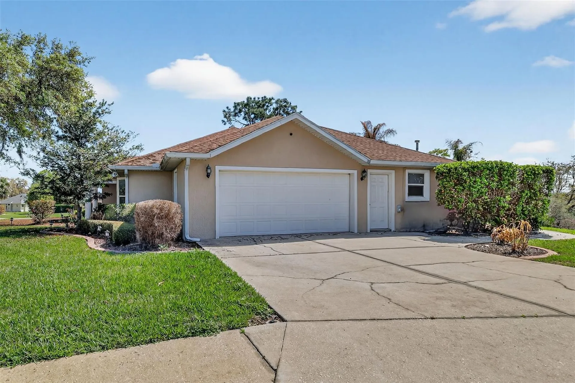 39125 Tacoma Drive Lady Lake FL 32159