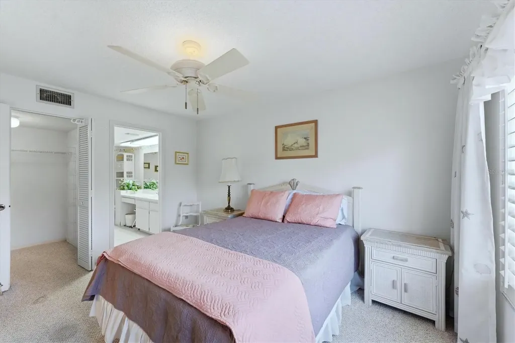 7165 28th Avenue W Bradenton FL 34209