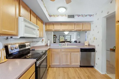 7165 28th Avenue W Bradenton FL 34209