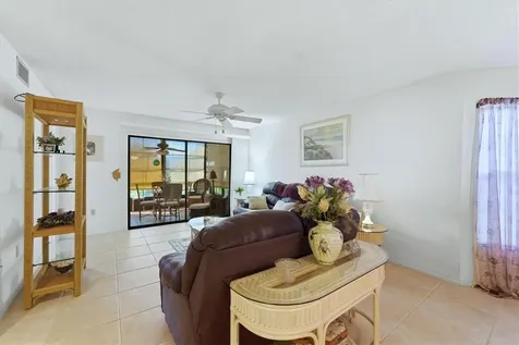 7165 28th Avenue W Bradenton FL 34209