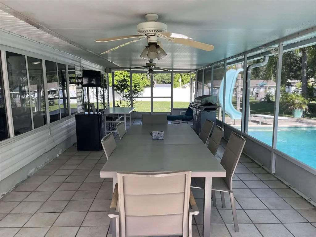 608 Knowles Road Brandon FL 33511
