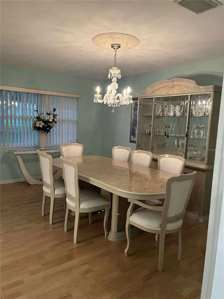 608 Knowles Road Brandon FL 33511