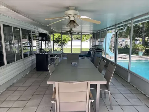 608 Knowles Road Brandon FL 33511